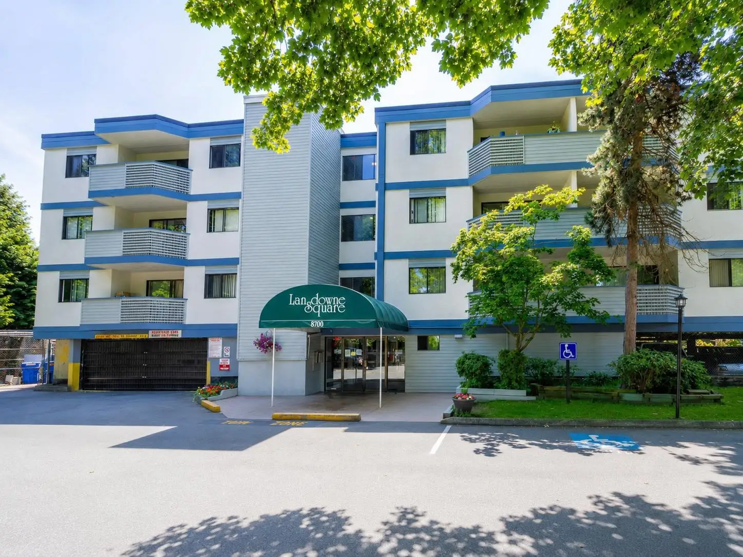 202 8700 ACKROYD ROAD, Richmond BC V6X 3G2