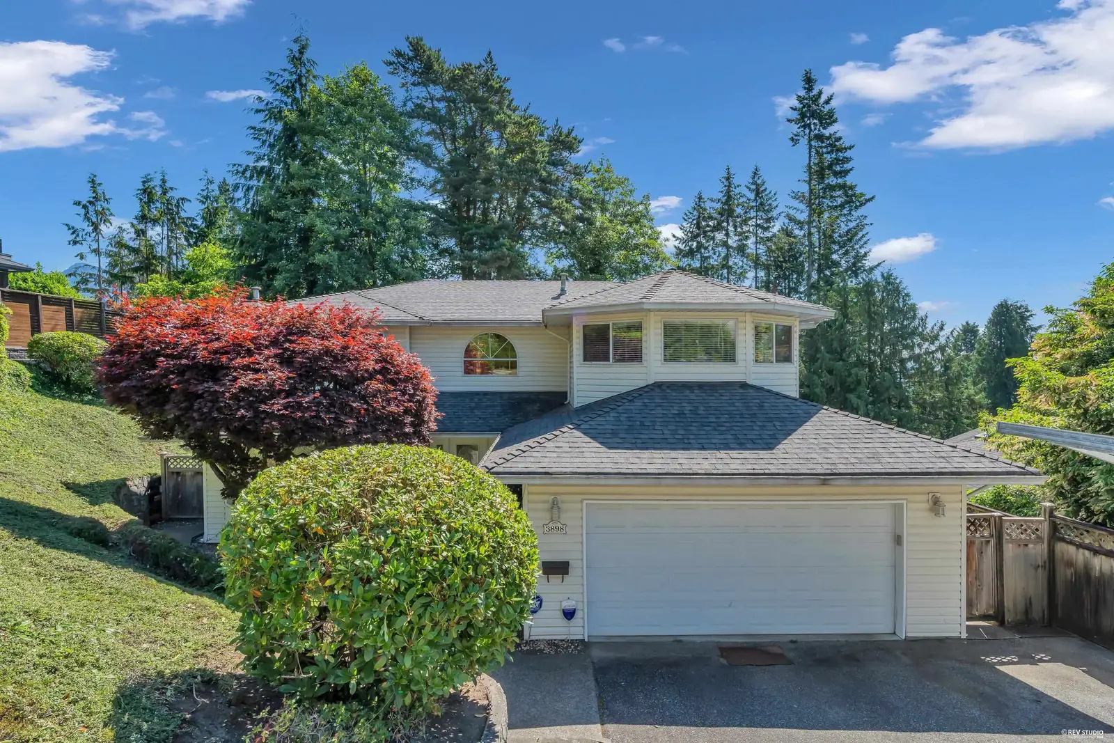 3898 FROMME ROAD, North Vancouver BC V7K 2G2