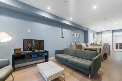 8121 SHAUGHNESSY STREET, Vancouver BC V6P 3X9