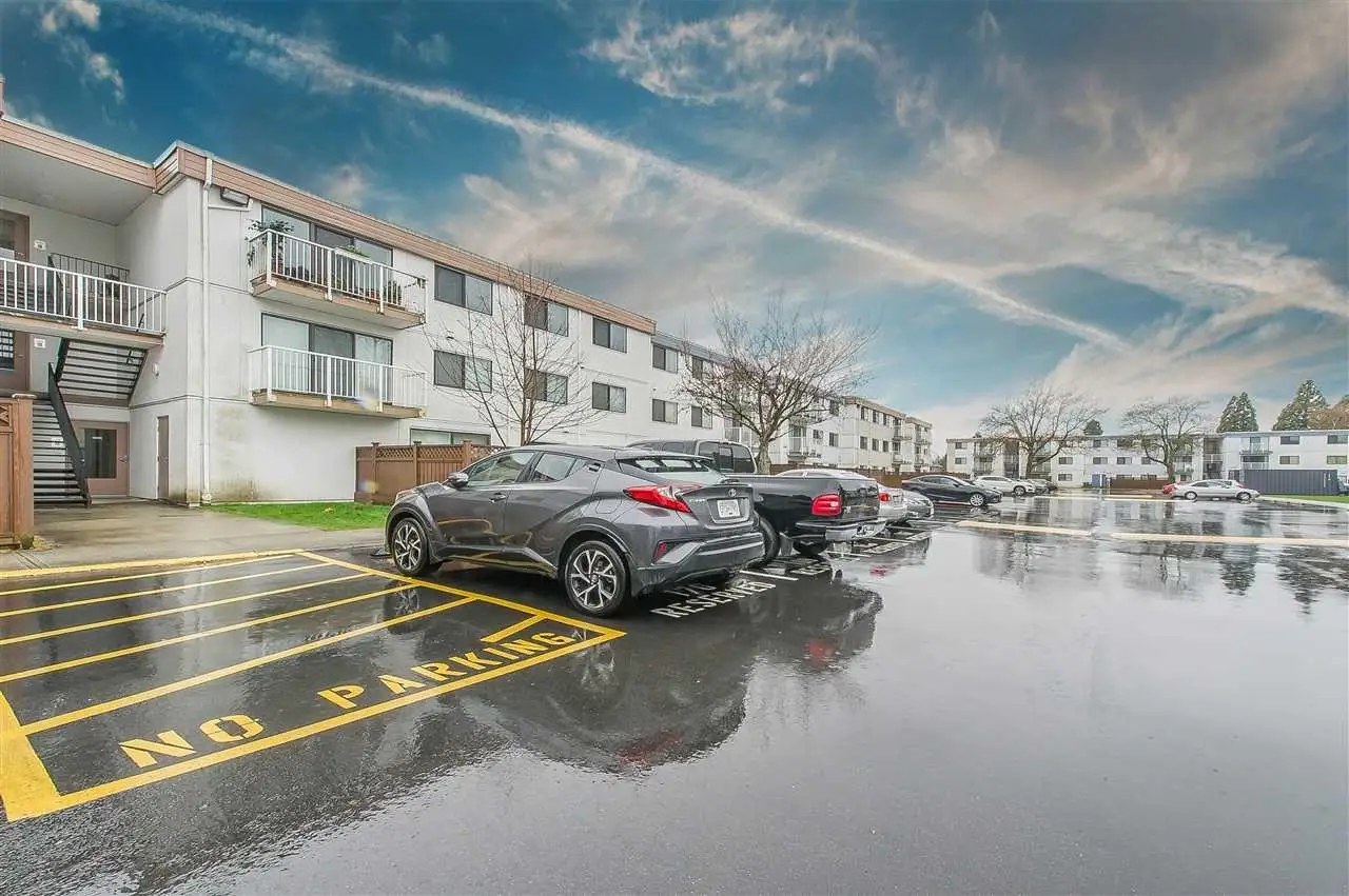 201 7280 LINDSAY ROAD, Richmond BC V7C 3M6