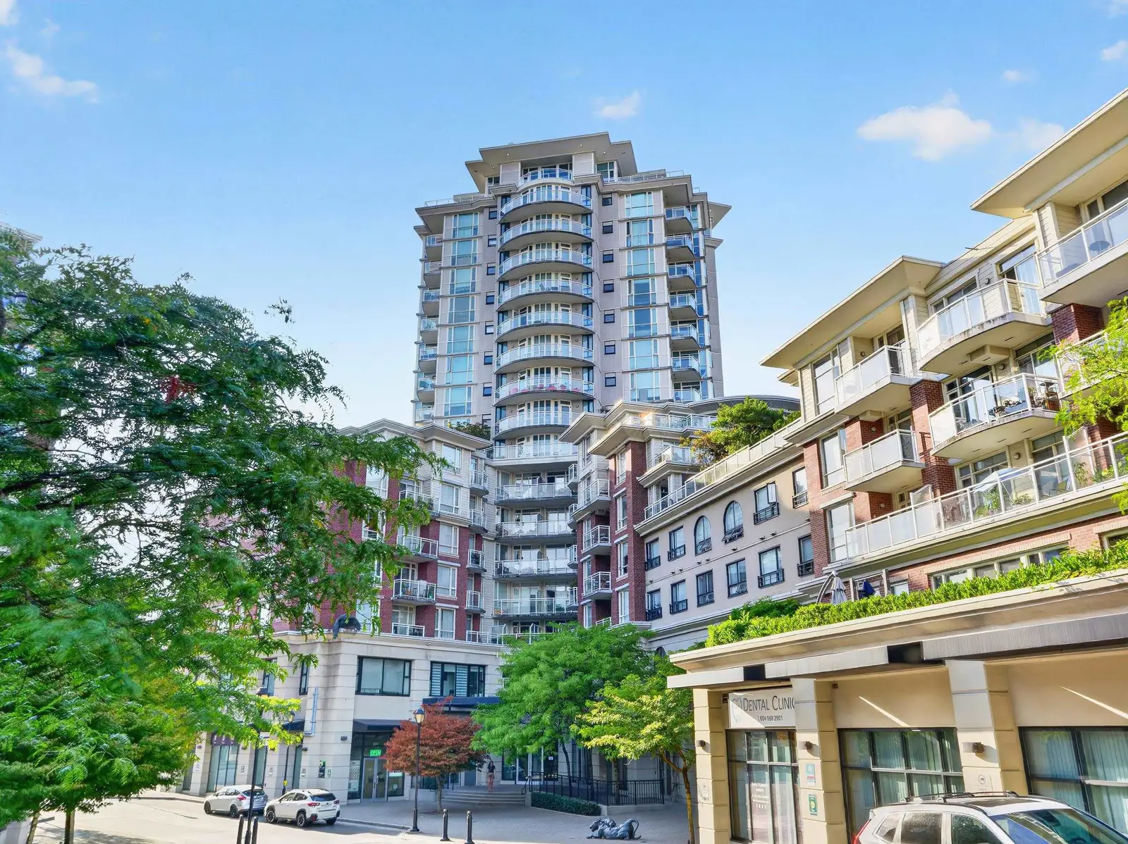 609 4028 KNIGHT STREET, Vancouver BC V5N 5Y8