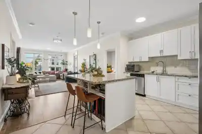 305 4111 BAYVIEW STREET, Richmond BC V7E 6T5