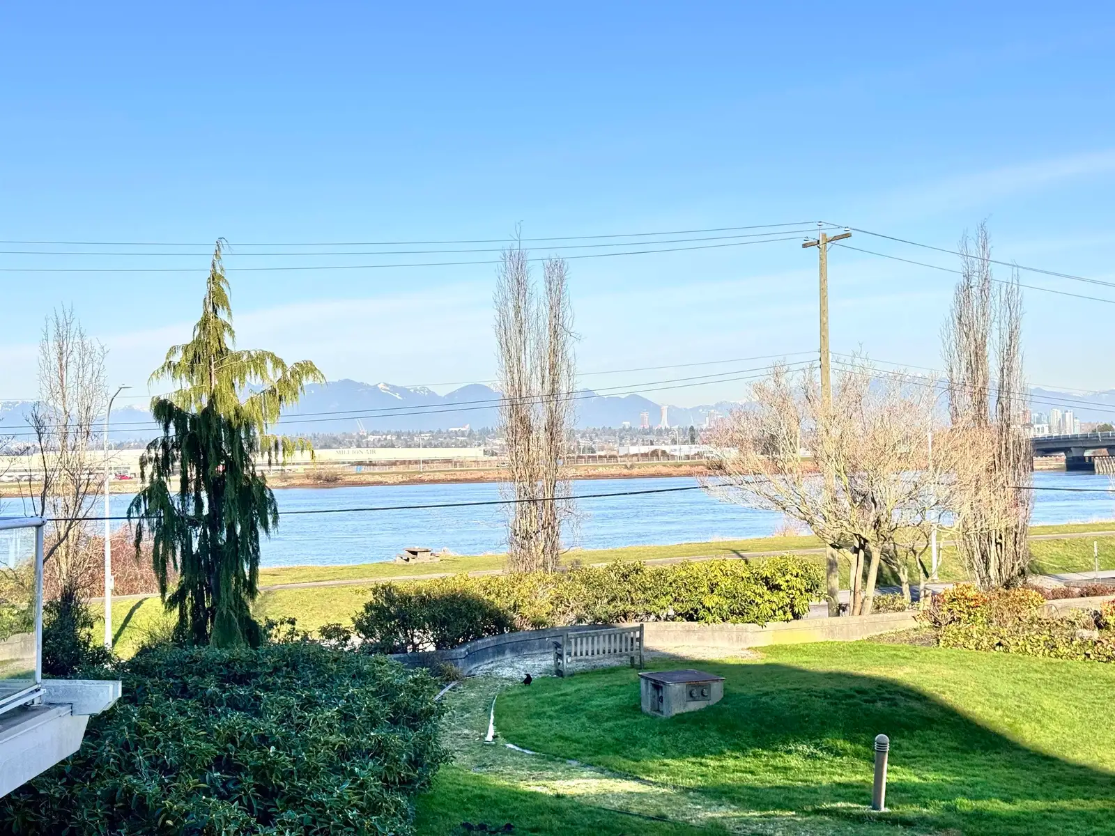 236 5880 DOVER CRESCENT, Richmond BC V7C 5P5