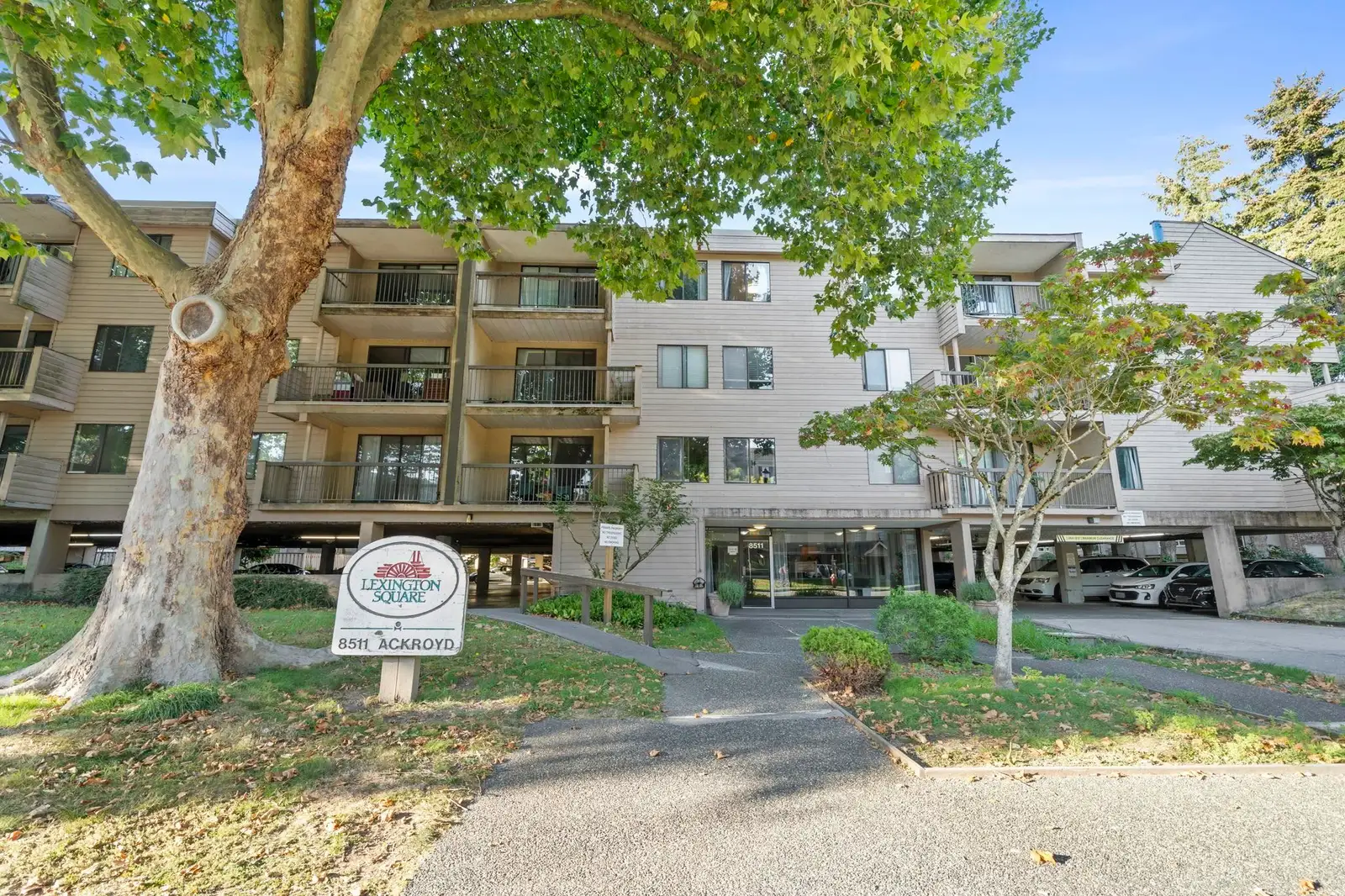 317 8511 ACKROYD ROAD, Richmond BC V6X 3E7