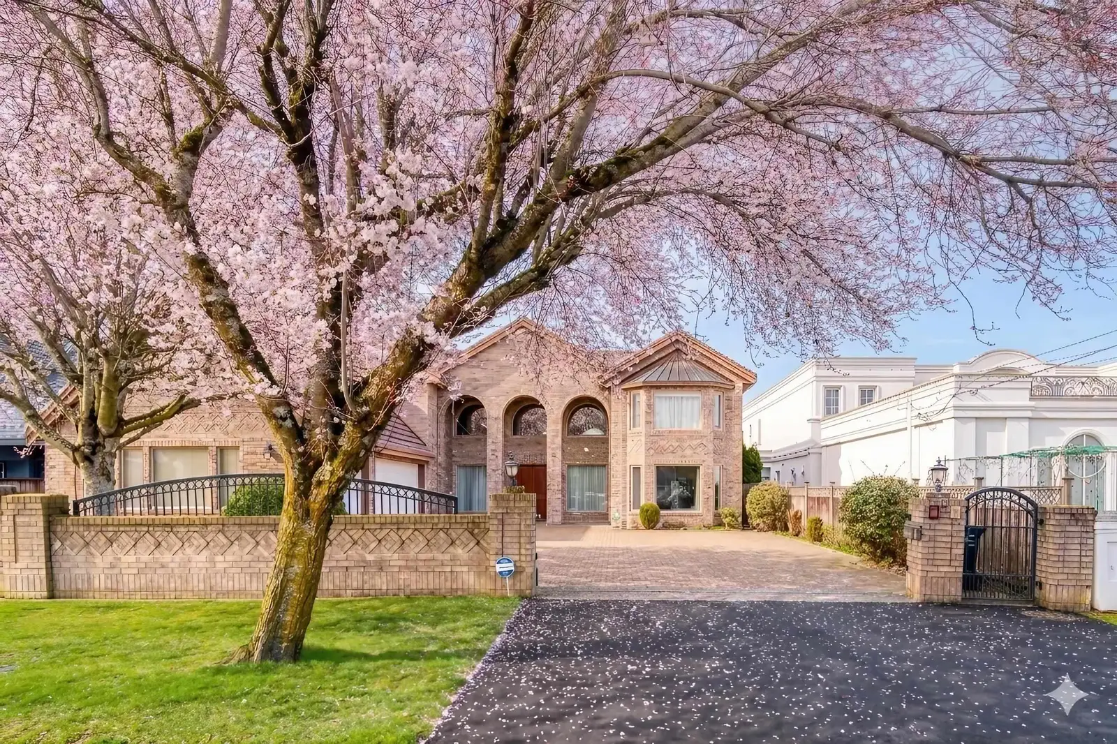 5471 GARRISON ROAD, Richmond BC V7C 2M1