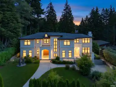 920 3RD STREET, West Vancouver BC V7T 2J3