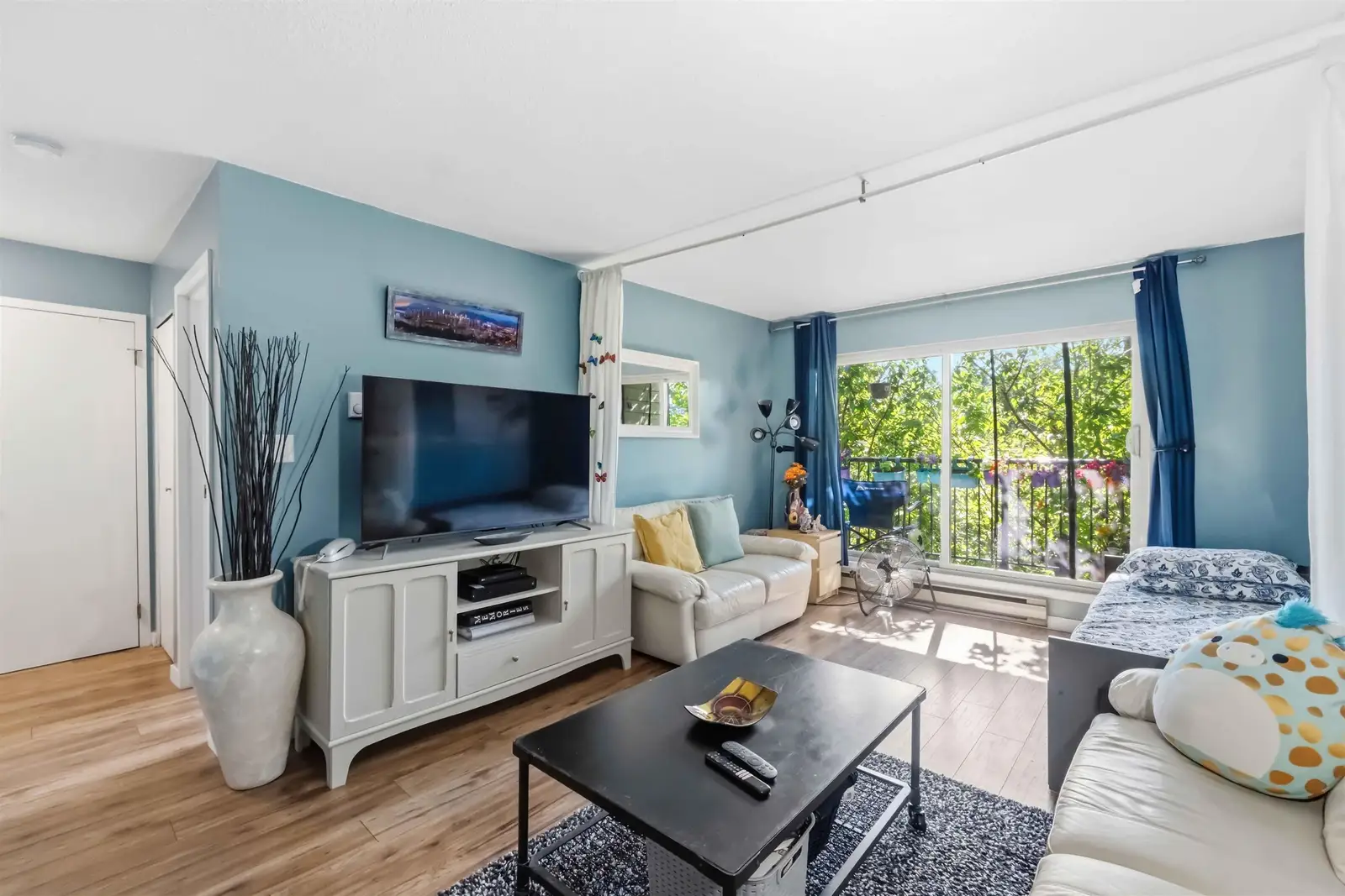 206 10468 148 STREET, Surrey BC V3R 8T1