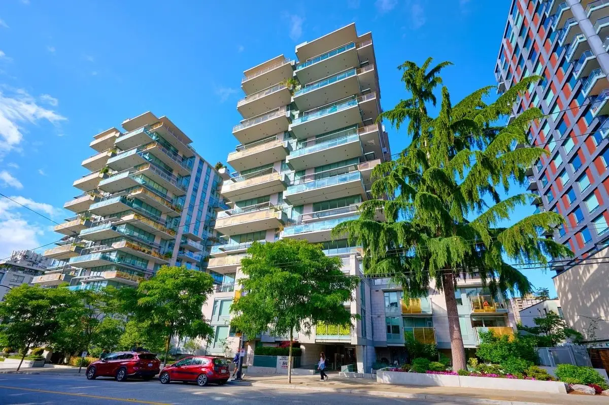 305 1365 DAVIE STREET, Vancouver BC V6E 1N5