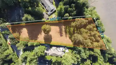 13005 CRESCENT ROAD, Surrey BC V4P 1J6