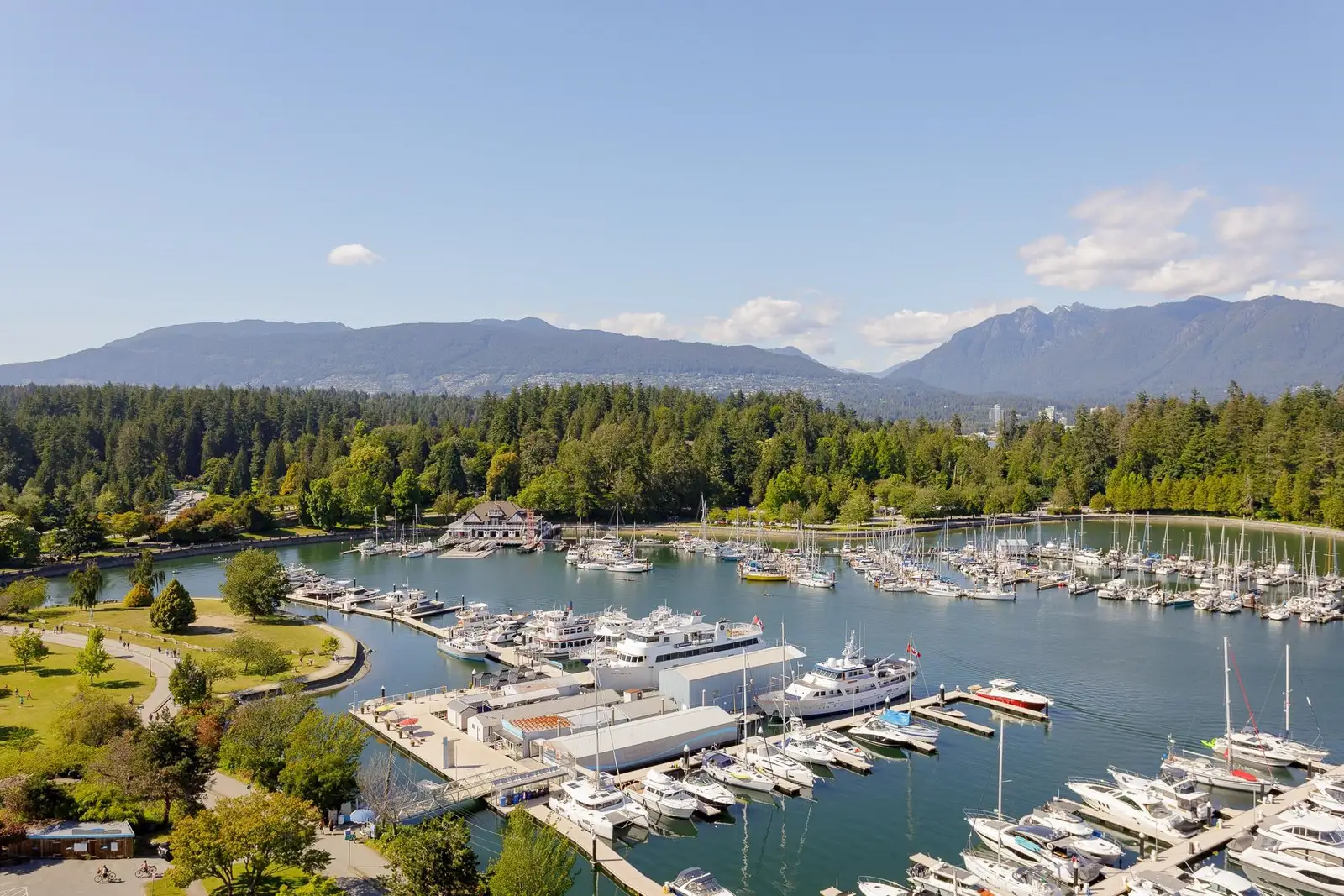 PH2 1777 BAYSHORE DRIVE, Vancouver BC V6G 3H2