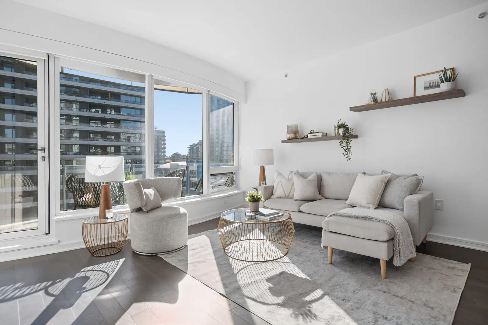 606 1661 ONTARIO STREET, Vancouver BC V5Y 0C3