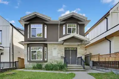 765 SKEENA STREET, Vancouver BC V5K 4P4