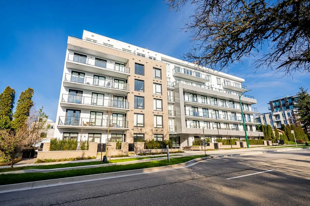 105 6859 CAMBIE STREET, Vancouver BC V6P 3H1