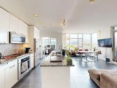 865 2080 W BROADWAY, Vancouver BC V6J 0C7