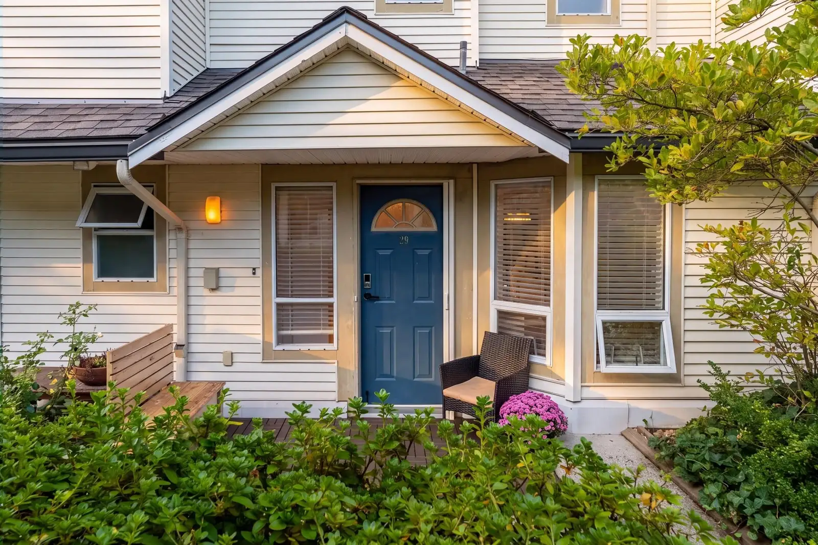 29 4311 SOPHIA STREET, Vancouver BC V5V 3V6