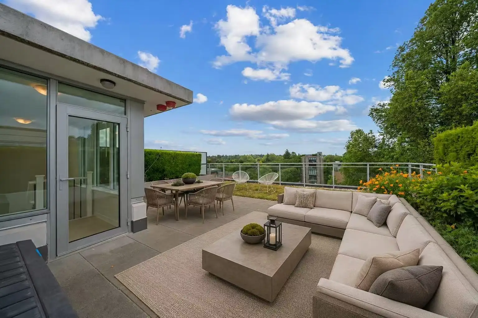704 2565 MAPLE STREET, Vancouver BC V7J 0C8