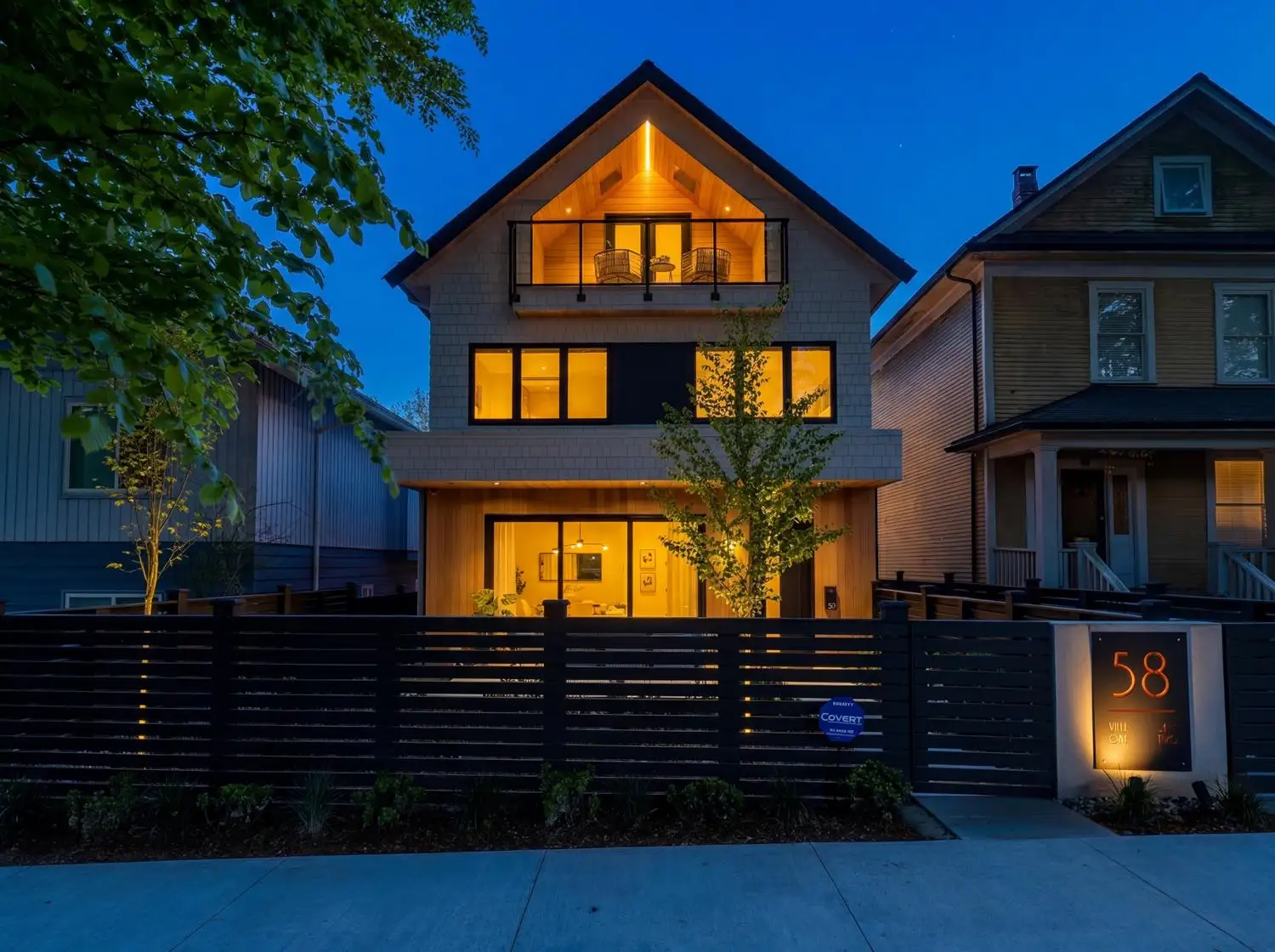1 58 E 40TH AVENUE, Vancouver BC V5W 1L4