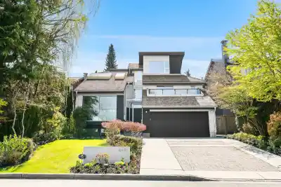 4416 W 1ST AVENUE, Vancouver BC V6R 4J4