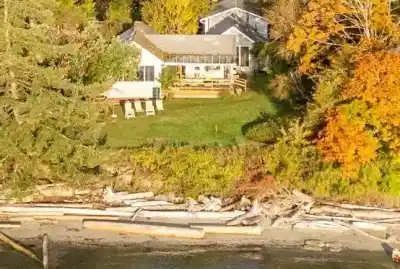 105 MADRONA ROAD, Galiano Island BC V0N 1P0