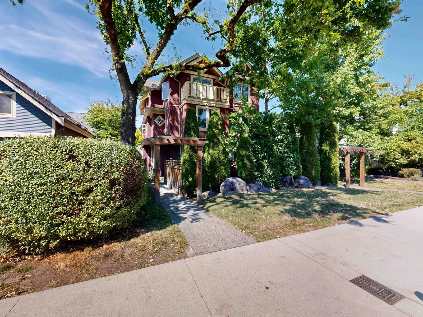 839 W 14TH AVENUE, Vancouver BC V5Z 1R2