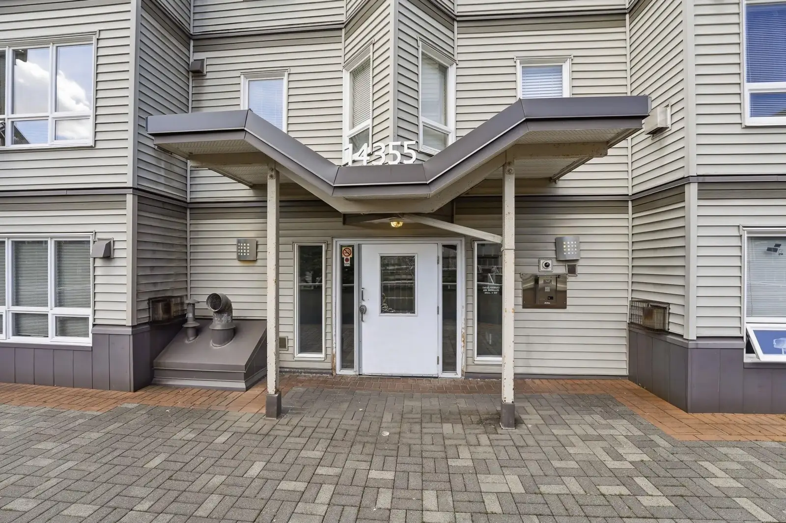 105 14355 103 AVENUE, Surrey BC V3T 5V5
