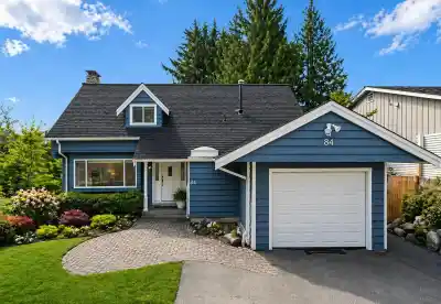 84 LAURIE CRESCENT, West Vancouver BC V7S 1B7