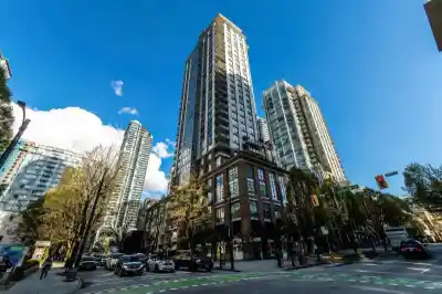 2306 535 SMITHE STREET, Vancouver BC V6B 0H2