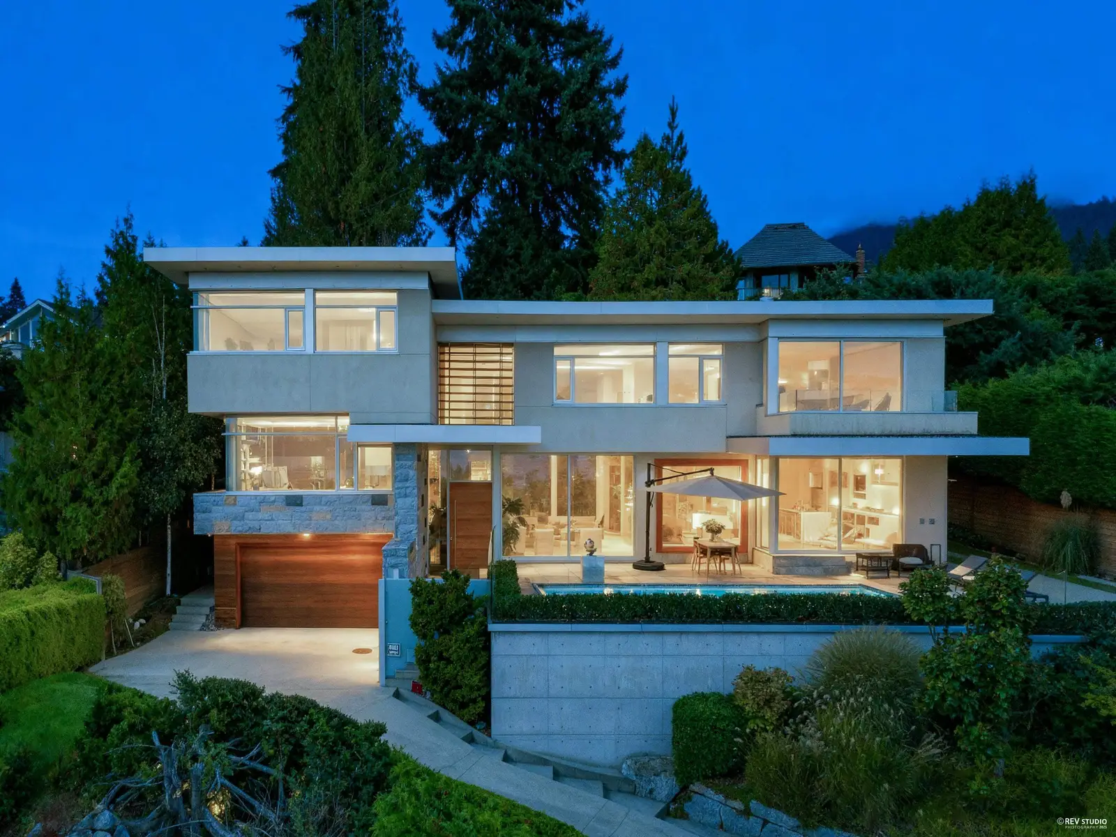 4313 ROCKRIDGE ROAD, West Vancouver BC V7W 1A6