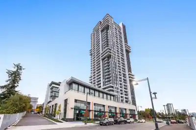 1810 13675 107A AVENUE, Surrey BC V3T 2H3