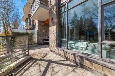 2765 MOUNTAIN HIGHWAY, North Vancouver BC V7J 0B4