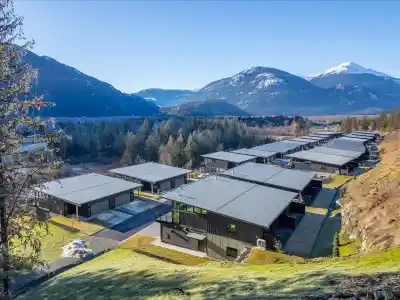 29 4000 SUNSTONE WAY, Pemberton BC V0N 2L3