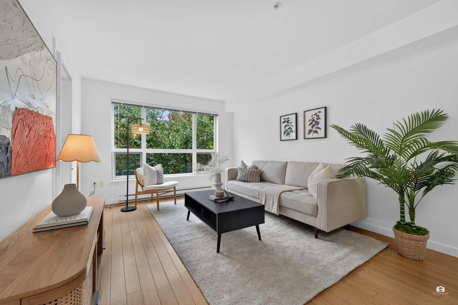 301 3575 EUCLID AVENUE AVENUE, Vancouver BC V5R 6H5