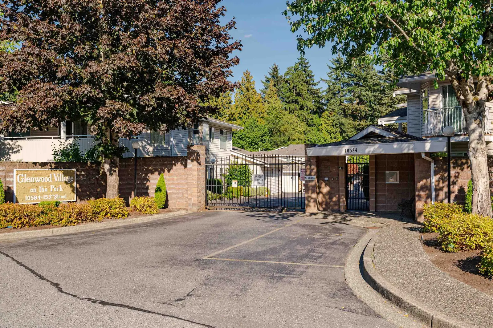 110 10584 153 STREET, Surrey BC V3R 9V1