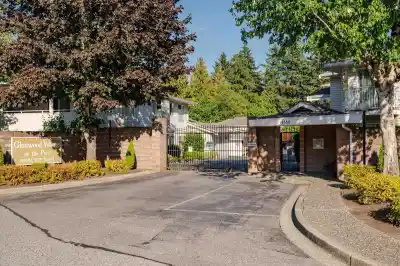 110 10584 153 STREET, Surrey BC V3R 9V1