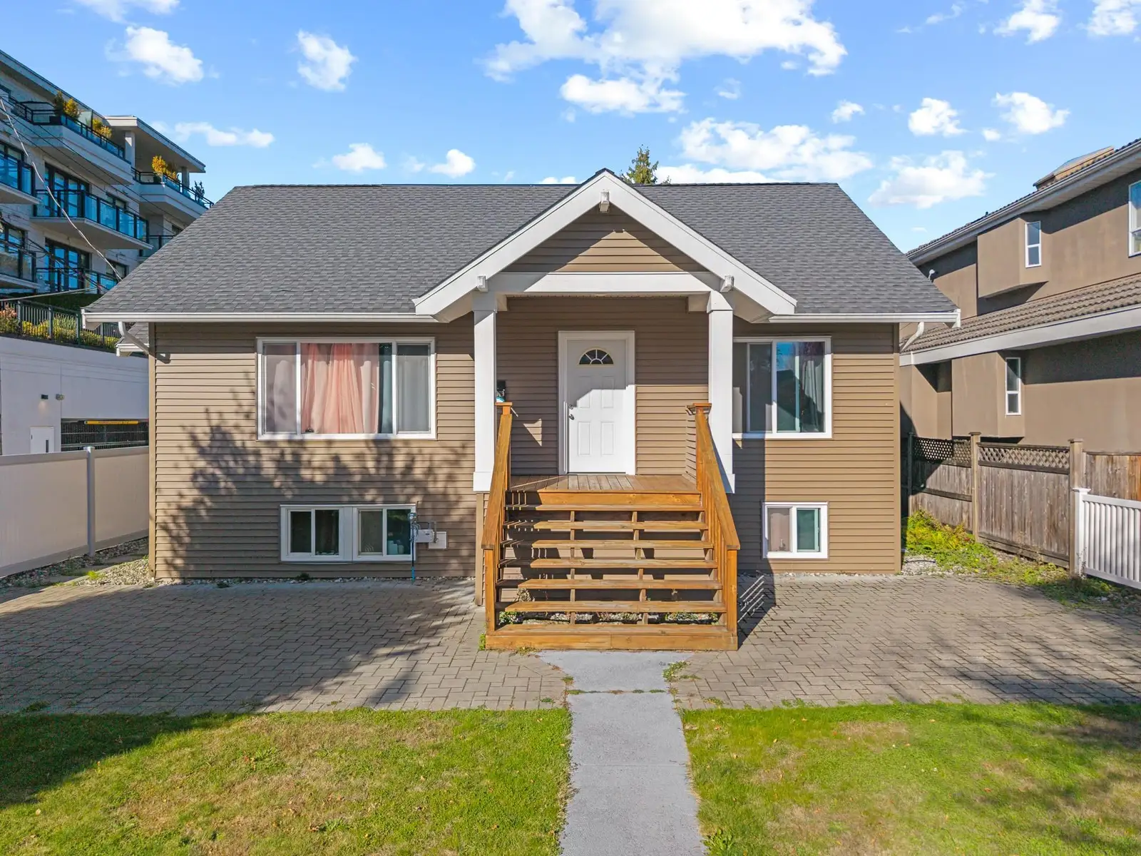 2079 W 46TH AVENUE, Vancouver BC V6M 2K8