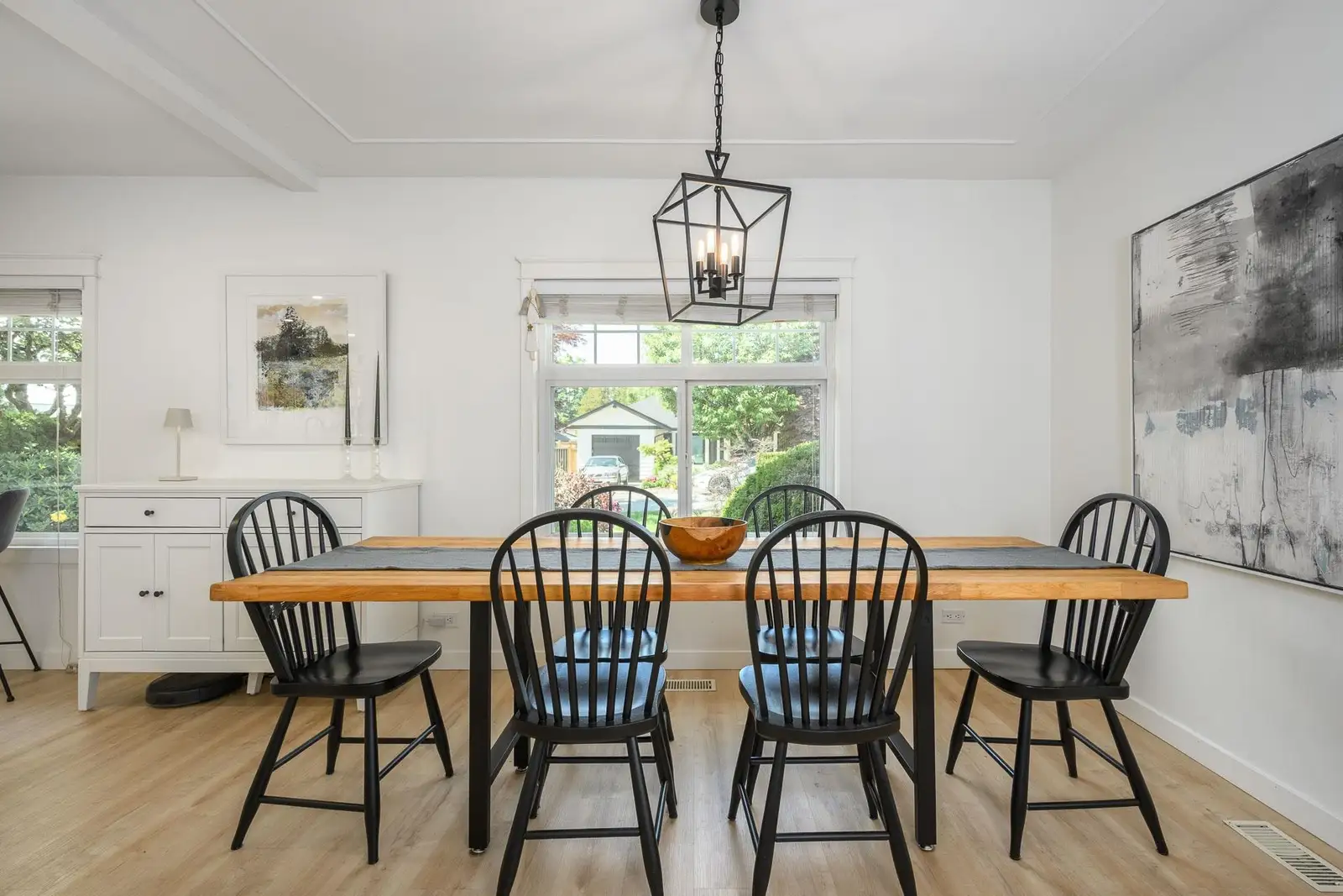 3248 BEVERLEY CRESCENT, North Vancouver BC V7R 2W3