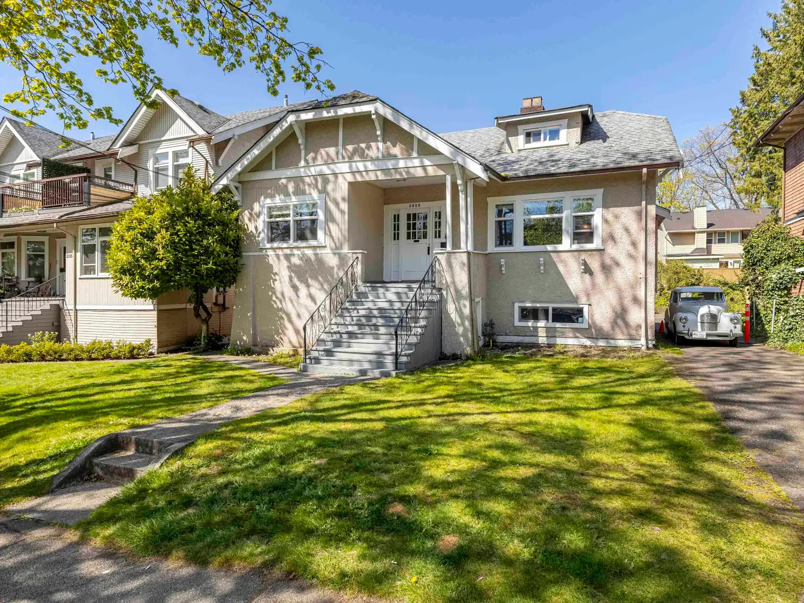 2325 W 8TH AVENUE, Vancouver BC V6K 2A8