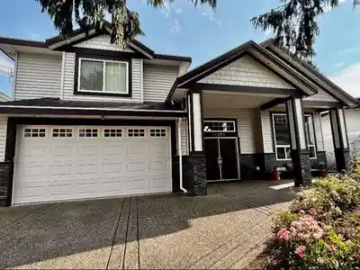11084 N FULLER CRESCENT, Delta BC V4C 2E1