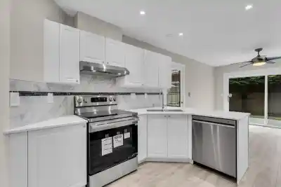 42 12165 75 AVENUE, Surrey BC V3W 0W7