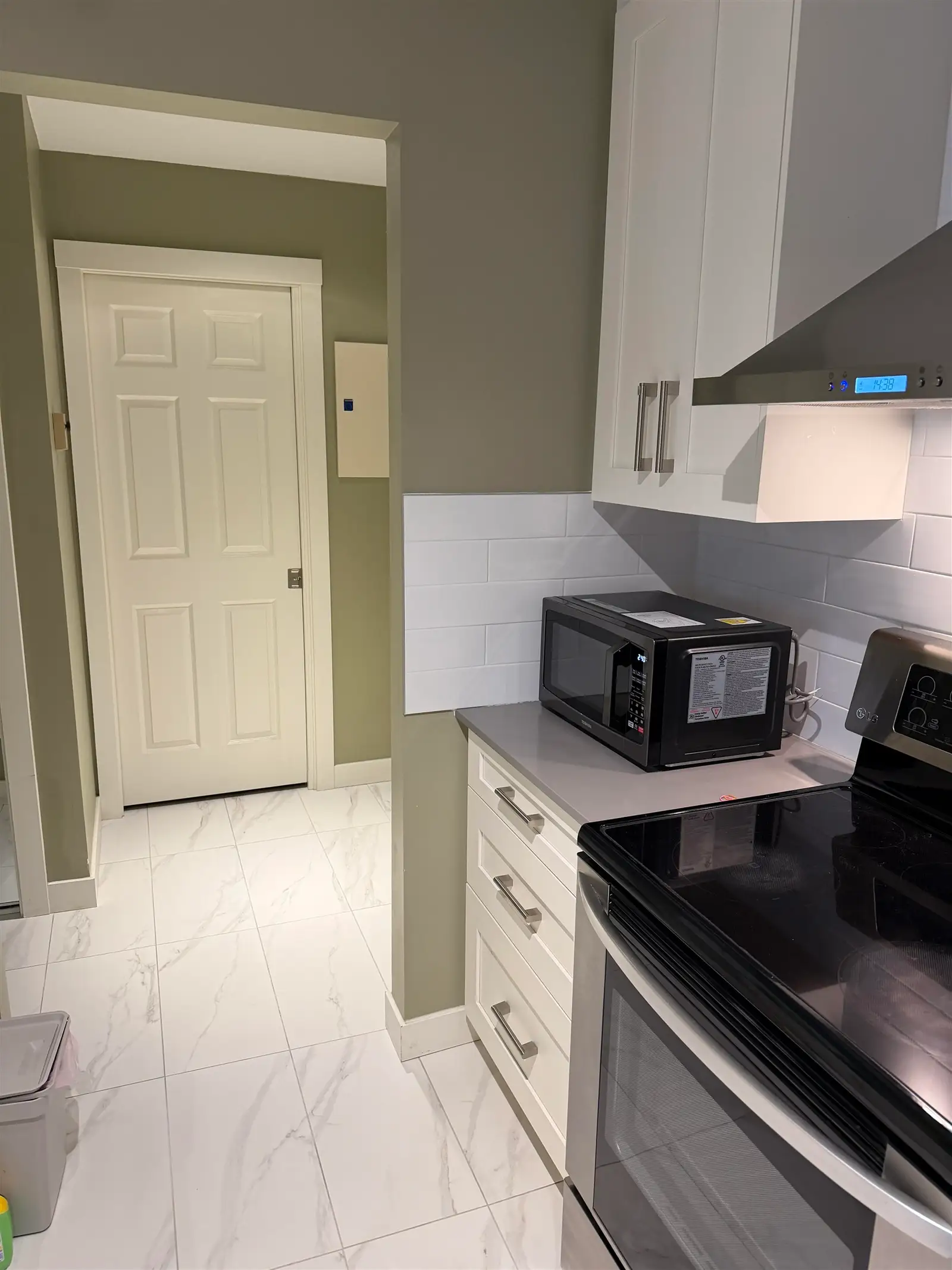 328 7480 ST. ALBANS ROAD, Richmond BC V6Y 2K6