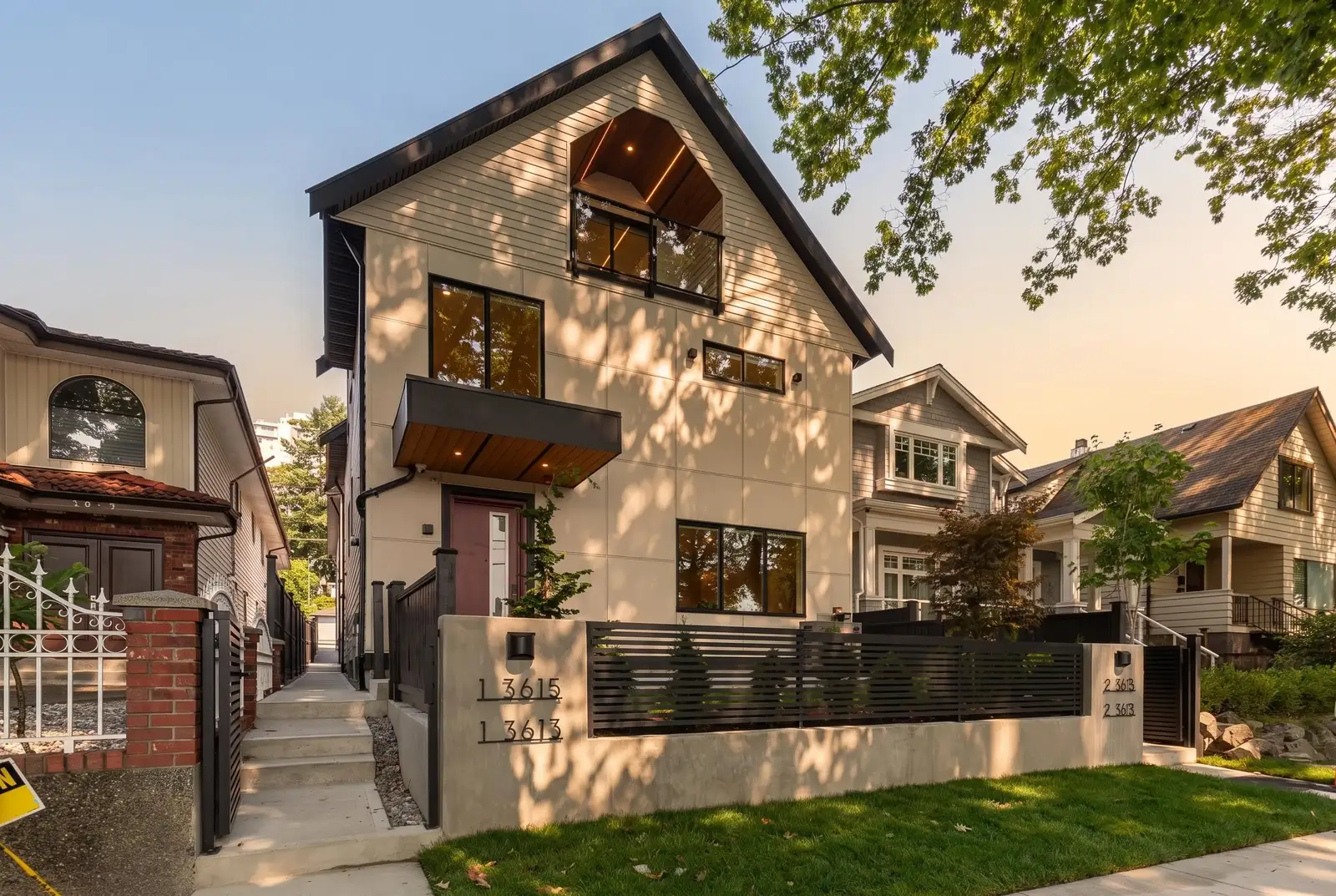 1 3615 TURNER STREET, Vancouver BC V5K 2J2