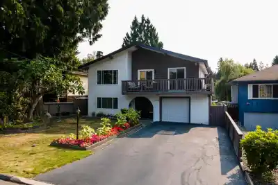 3466 UPTON ROAD, North Vancouver BC V7K 2M3