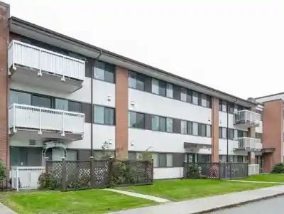 203 8080 RYAN ROAD, Richmond BC V7A 2E5