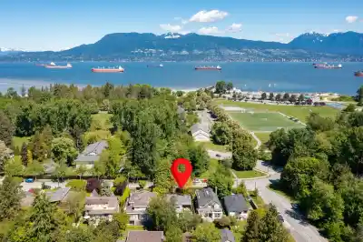 4316 W 2ND AVENUE, Vancouver BC V6R 1K3