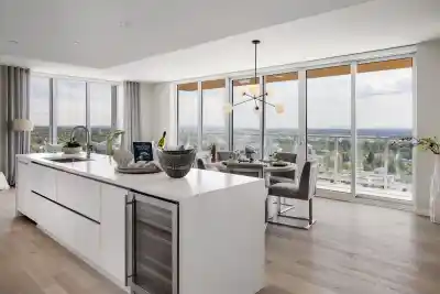 1402 485 W 42ND AVENUE, Vancouver BC V5Y 0R6