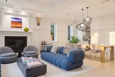 4021 W 34TH AVENUE, Vancouver BC V6N 2L6