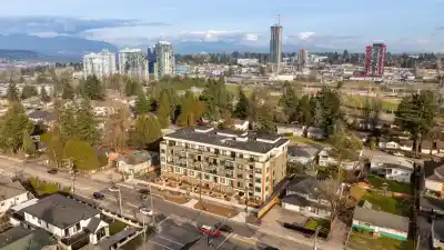 406 10616 132 STREET, Surrey BC V3T 0T3