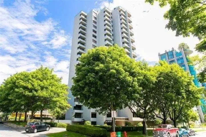 503 1995 BEACH AVENUE, Vancouver BC V6G 2Y3