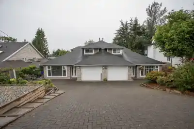 380 55A STREET, Delta BC V4M 3L9