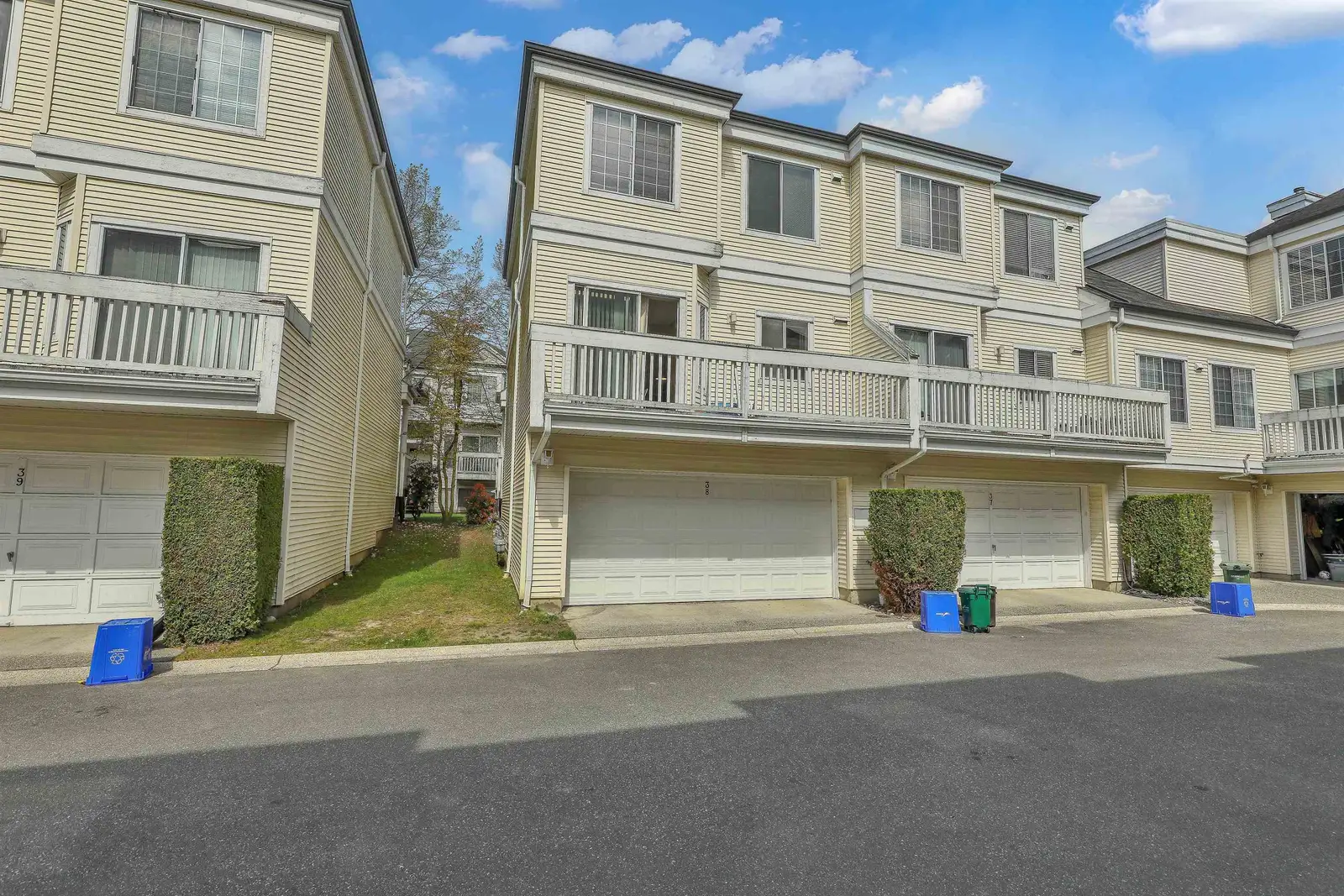 38 12500 MCNEELY DRIVE, Richmond BC V6V 2S4